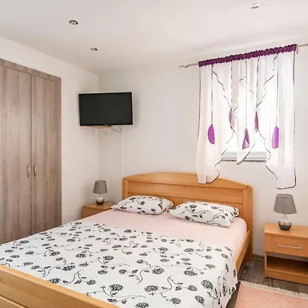 Apartment Studio Grgic